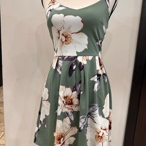 Monteau Green Floral Mini Dress